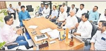 పక్కాగా ఓటర్ల జాబితా పరిశీలన