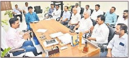 పక్కాగా ఓటర్ల జాబితా పరిశీలన