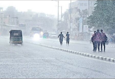 విజయవాడలో భారీ వర్షం