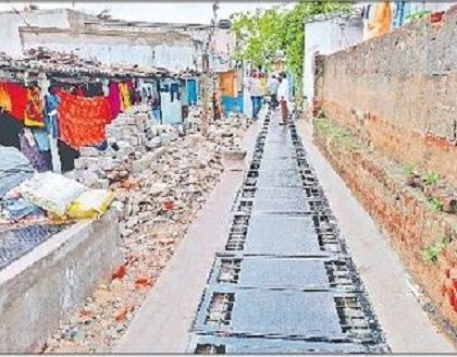 అవుట్ ఫాల్ డ్రెయిన్లపై ప్రమాదాలకు చెక్