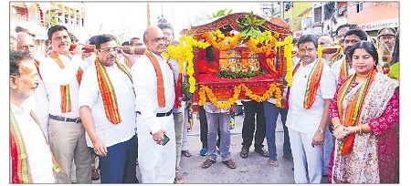 తెలుగు వైభవం చాటుదాం