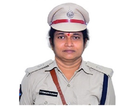 ఉద్యోగోన్నతి రేసులో ఏడీసీపీ శ్రీమతి పి. వెంకటరత్నం గారు