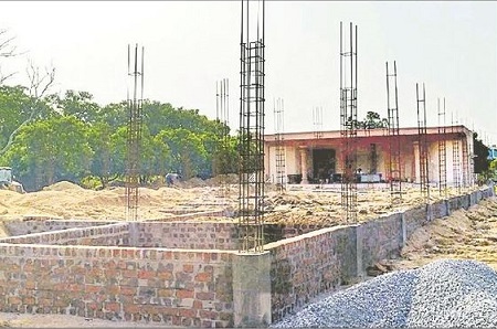తిరుపతమ్మ భక్తుల సౌకర్యానికి షెడ్లు
