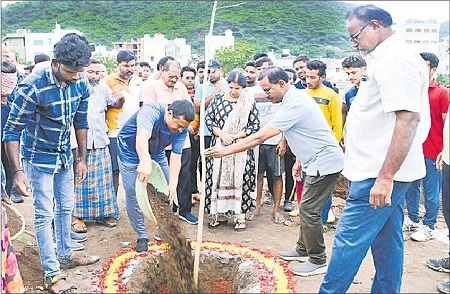 పర్యావరణ సమస్యల పరిష్కారానికి కృషి