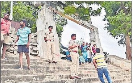 ముంపు ప్రాంత వాసులు అప్రమత్తంగా ఉండాలి