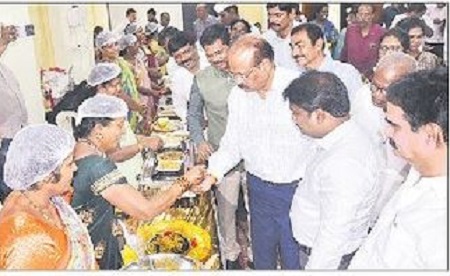రేషన్ బియ్యంతో వంటల పోటీలు