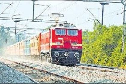 పలు రైళ్లు రద్దు, దారి మళ్లింపు