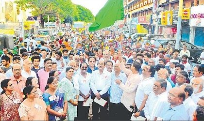 గుర'జాడలో' నడుద్దాం..