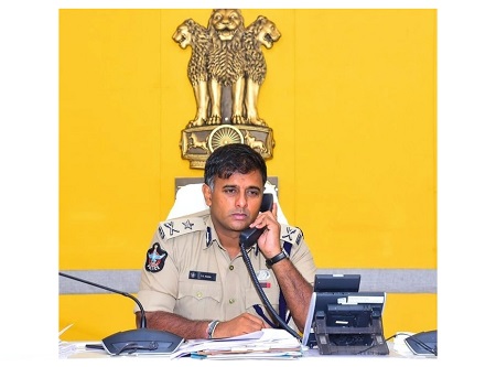 “డయల్ యువర్ పోలీస్ కమీషనర్” కార్యక్రమమునకు “8” ఫిర్యాదులు