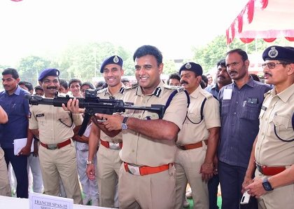 పోలీసు అమర వీరుల సంస్మరణ వారోత్సవాల్లో భాగంగా ఏ.ఆర్. గ్రౌండ్స్ నందు మూడు రోజుల పాటు ఓపెన్ హౌస్ కార్యక్రమం