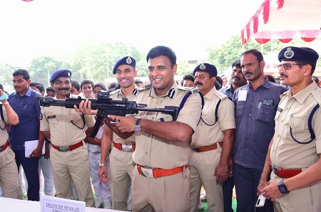 పోలీసు అమర వీరుల సంస్మరణ వారోత్సవాల్లో భాగంగా ఏ.ఆర్. గ్రౌండ్స్ నందు మూడు రోజుల పాటు ఓపెన్ హౌస్ కార్యక్రమం