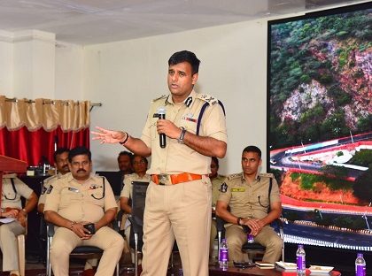 దసరాకు పటిష్ట పోలీసు బందోబస్తు