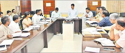 రోడ్డు ప్రమాదాల నివారణకు పటిష్ట చర్యలు