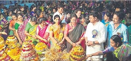 ముగిసిన బతుకమ్మ ఉత్సవాలు