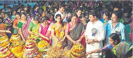 ముగిసిన బతుకమ్మ ఉత్సవాలు