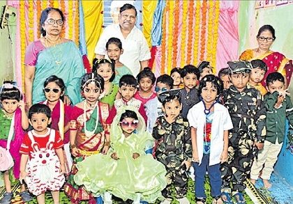 బాల్యం నుంచే సేవాగుణం పెంపొందించుకోవాలి