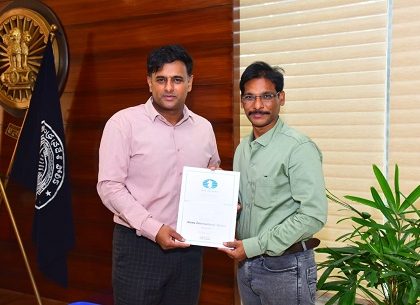చెస్ క్రీడాకారుడు శ్రీ P. కుమార స్వామి గారిని అభినందించిన పోలీస్ కమీషనర్ శ్రీ కాంతి రాణా టాటా ఐపిఎస్ గారు