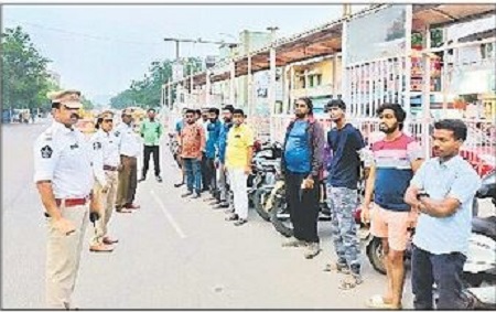 హెల్మెట్ వినియోగంపై అవగాహన