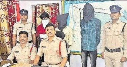 గంజాయి విక్రేతల అరెస్ట్