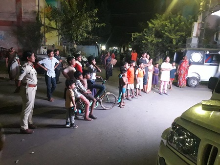 సైబర్ క్రైమ్, సోషల్ మీడియా నేరాలపై చేరువ వాహనం ద్వారా ప్రజలకు అవగాహన