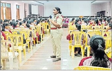 కుటుంబం నుంచే లింగ సమానత్వం రావాలి