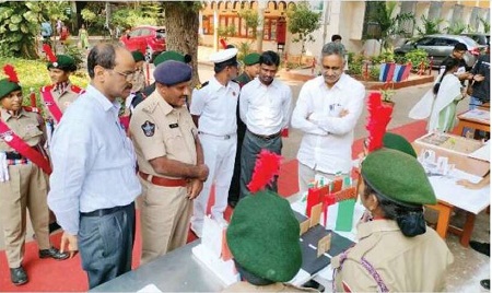 సిద్ధార్థ కళాశాలలో ఎన్.సీ.సీ దినోత్సవం