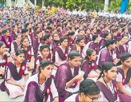 ఇంటర్ తో సాఫ్ట్ వేర్ కొలువు
