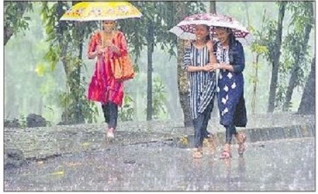 బలపడుతున్న అల్పపీడనం