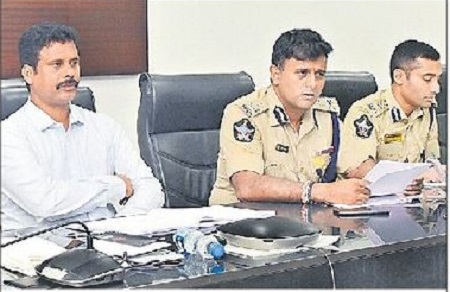 పారదర్శకంగా ఓటర్ల నమోదు
