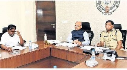 తుపాన్ ను ఎదుర్కొనేందుకు సన్నద్ధం