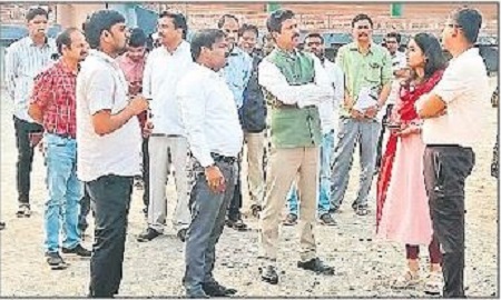 సెమీ క్రిస్మస్ కు స్టేడియంను సిద్ధం చేయండి