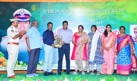 ఉత్సహంగా పోలీస్ వన సమారాధన