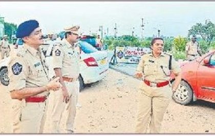 గరికపాడు చెక్ పోస్టు పరిశీలన