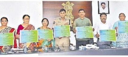 మనసుతో విని పరిష్కారం చూపండి
