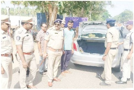 సరిహద్దుల్లో విస్తృత తనిఖీలు