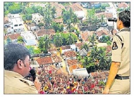 ఇక పోలీసు అధికారుల పల్లె నిద్ర