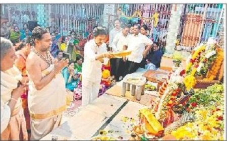 వైభవంగా ధనుర్మాసోత్సవాలు