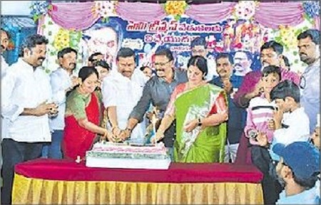 క్రీస్తు మార్గం అనుసరణీయం