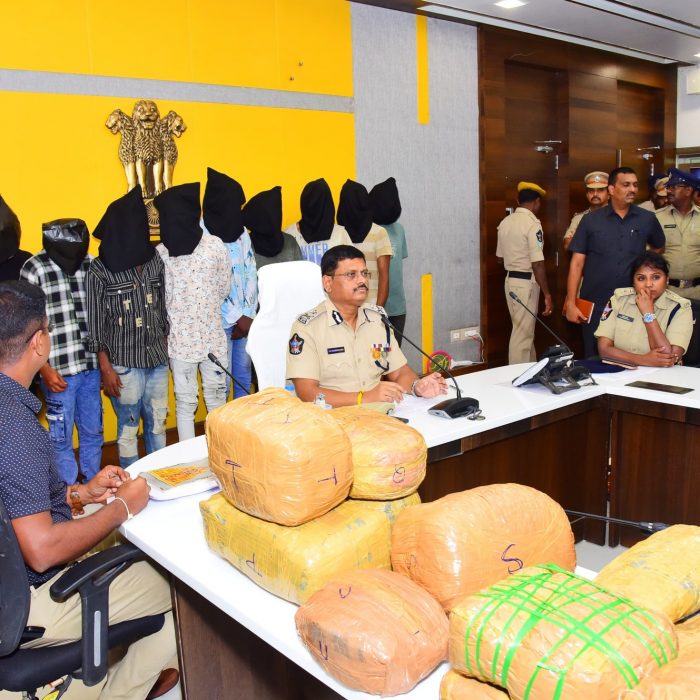 గంజాయి కేసులలో మరో 17 మంది నిందితులను అరెస్ట్ చేసిన ఎన్.టి.ఆర్.జిల్లా పోలీస్ “యాంటి నార్కోటిక్ సెల్” మరియు లా & ఆర్డర్ బృందాలు, నిందితుల వద్ద నుండి సుమారు 46 కె.జి.ల గంజాయి స్వాధీనం – ది. 30-07-2024