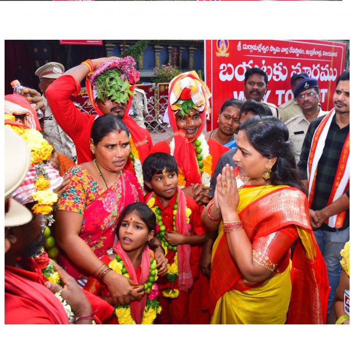 భవాని దీక్షల విరమణ సందర్భంగా ఏర్పాట్లను పరిశీలించిన రాష్ట్ర హోంశాఖామాత్యులు శ్రీమతి వి. అనిత గారు - ది. 22.12.2024