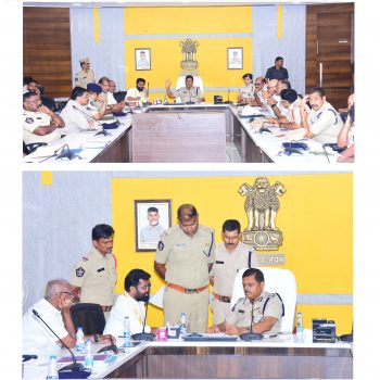 దసరా శరన్నవరాత్రి మహోత్సవాల సందర్భంగా శ్రీ దుర్గా మల్లేశ్వర స్వామి వార్ల టెంపుల్ మరియు పోలీస్ అధికారులతో సమీక్ష సమావేశం నిర్వహించిన నగర పోలీస్ కమీషనర్ శ్రీ ఎస్. వి. రాజ శేఖర బాబు ఐ.పి.ఎస్.గారు - ది. 01.08.2025