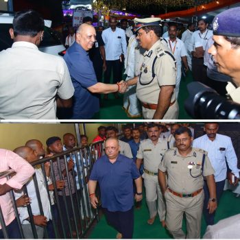 మూలా నక్షత్రం సందర్భంగా  బందోబస్త్ ఏర్పాట్లను వివరించిన పోలీస్ కమీషనర్ శ్రీ ఎస్.వి.రాజ శేఖర బాబు ఐ.పి.ఎస్.గారు  - 29.09.2025