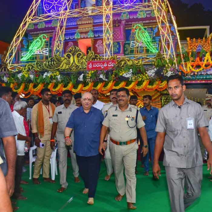 WhatsApp Image 2025-09-30 at 11.05.39 (1)